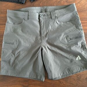 Eddie Bauer First Ascent Guide Pro size 12 Grey